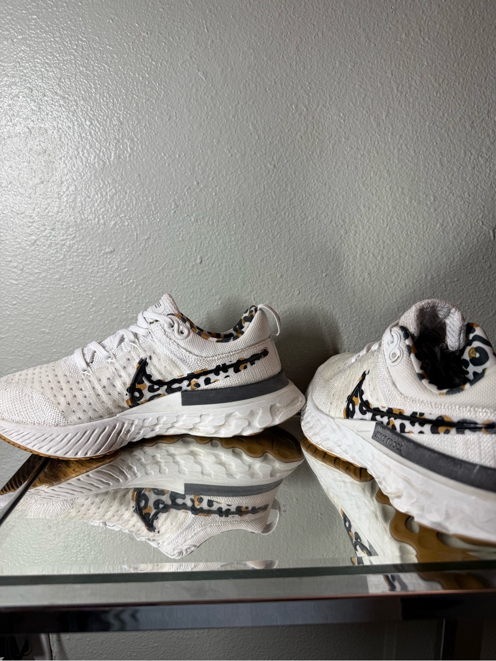 Nike React Infinity Run Flyknit 3 Women’s 7.5 White Leopard Print Shoes - Picture 5 of 7